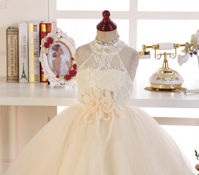 子供ドレス ホワイトジャスミン シックで上品なドレス 高貴な雰囲気 個性派 ピアノ 発表会 子供ドレスファーストレディ